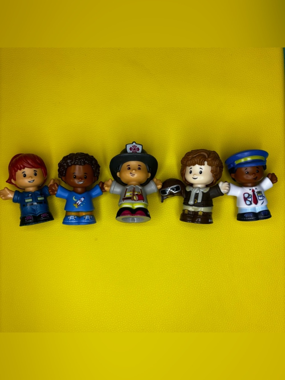 Fisher-Price Little‎ People Lot of 5 Figurines